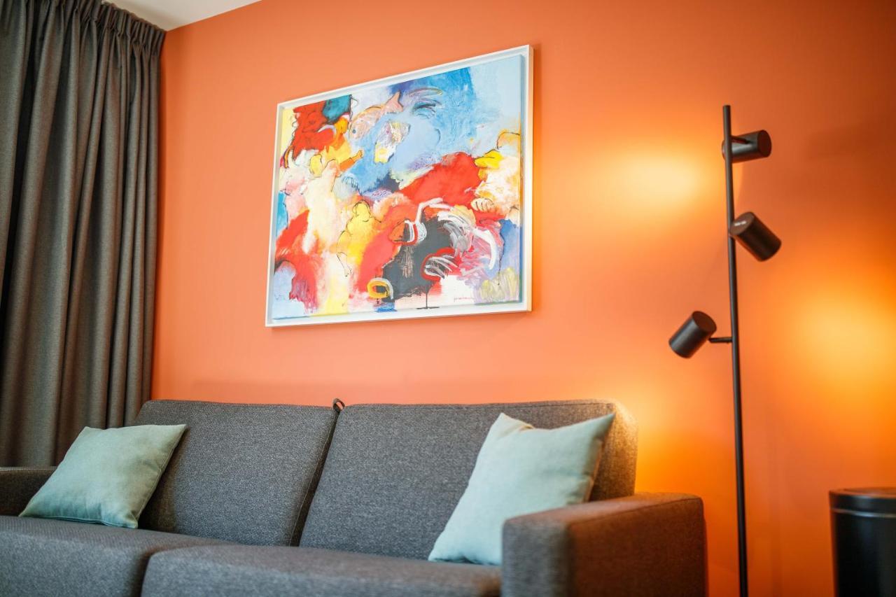 Trendy Design 55M2 Apartment With Balcony - Db6B デン・ボッシュ エクステリア 写真
